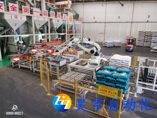 企業(yè)選擇全自動(dòng)碼垛機(jī)的理由是什么？